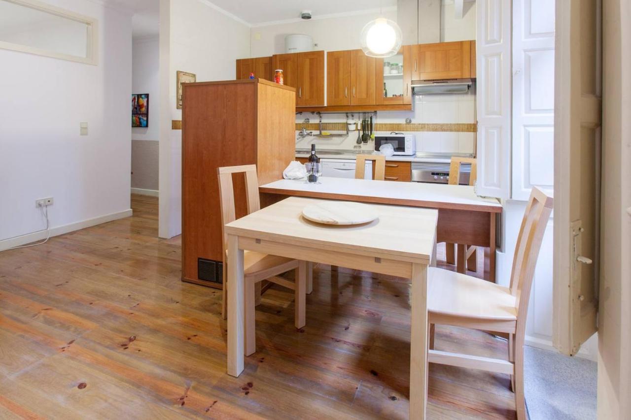 Appartamento Casa da Bolsa by Flat in Oporto Esterno foto