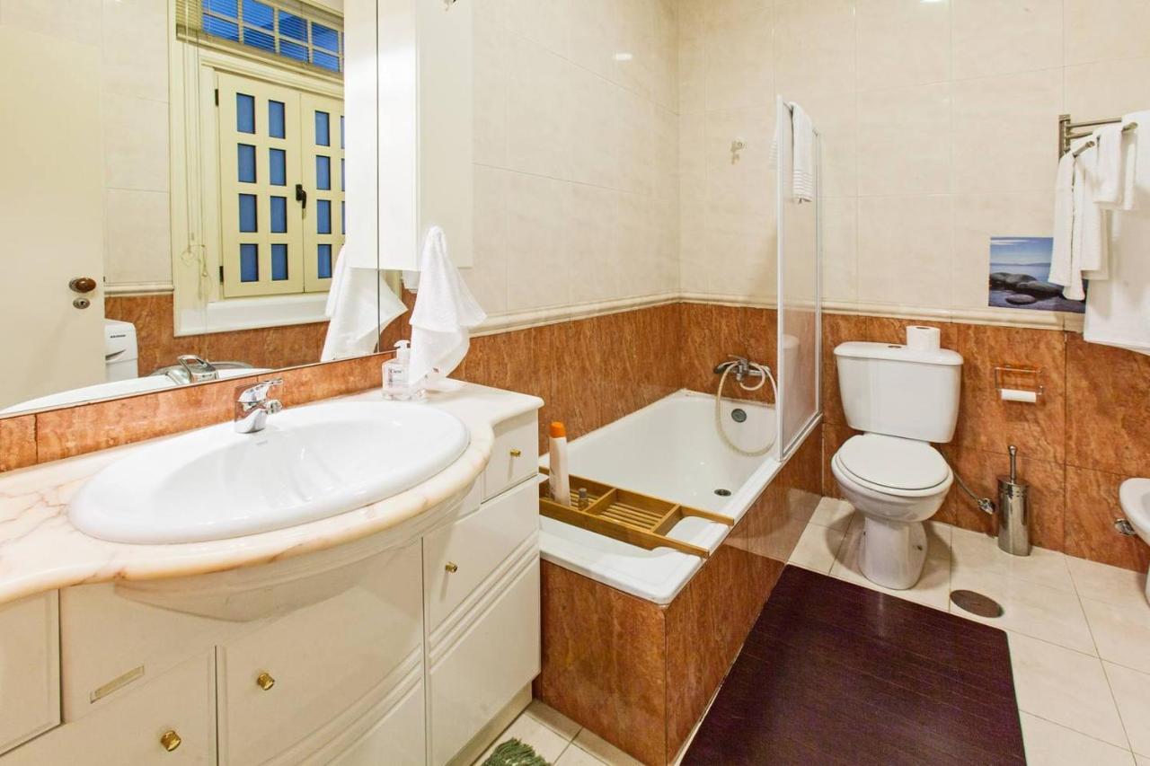 Appartamento Casa da Bolsa by Flat in Oporto Esterno foto