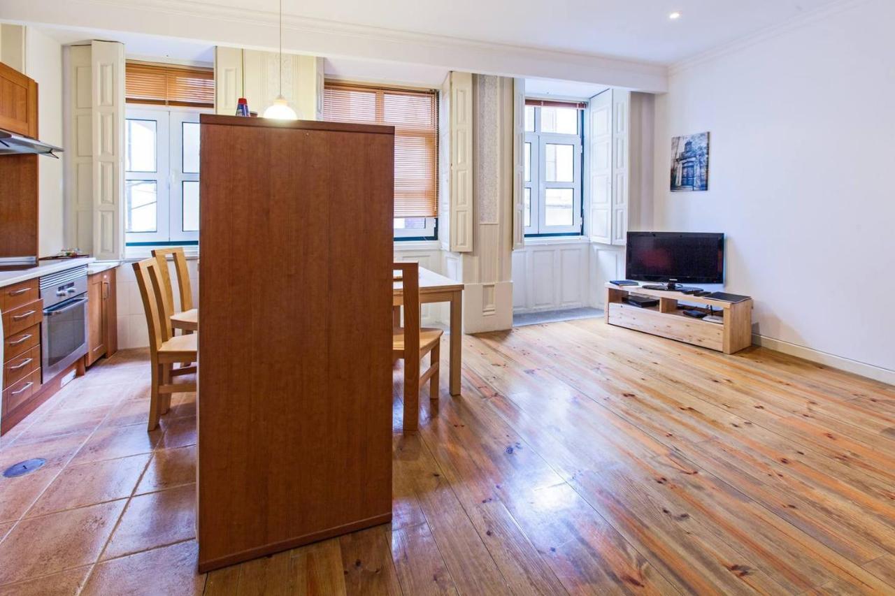Appartamento Casa da Bolsa by Flat in Oporto Esterno foto